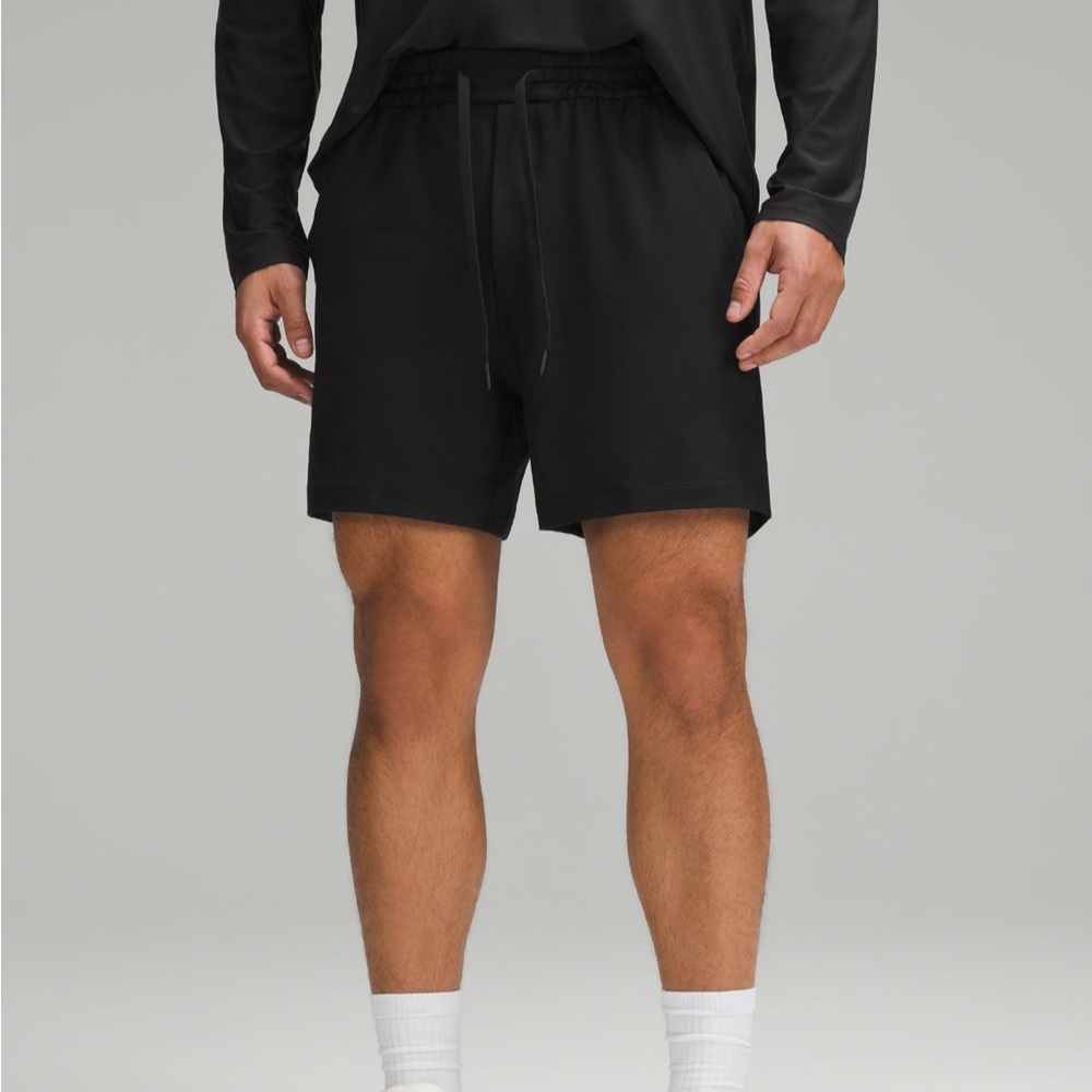 5TH RESTOCK Lululemon Men’s “Soft Jersey” Short 5” Inseam (L) *BESTSELLER*